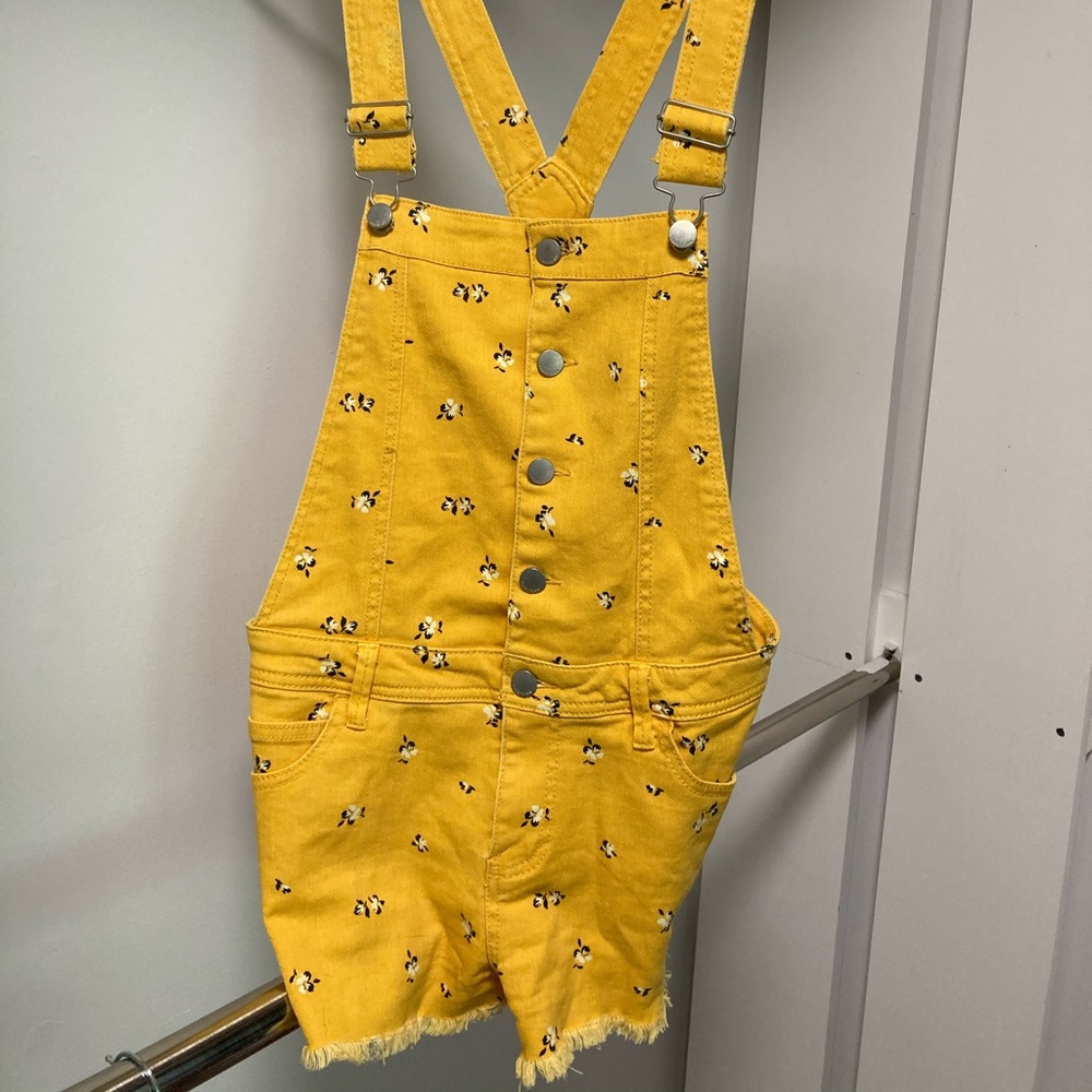 Women’s bibs/shirts Size M